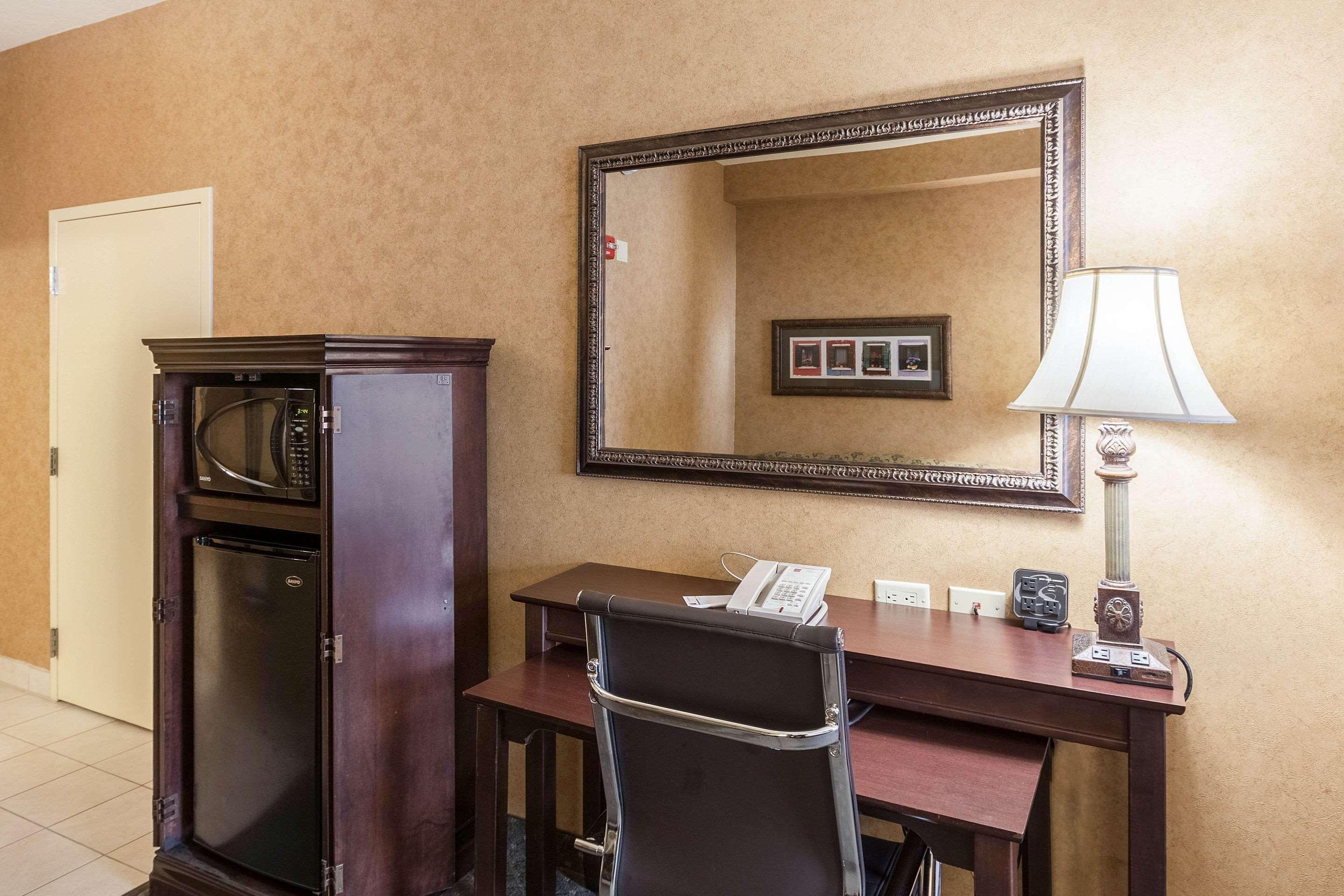 Comfort Suites Alamo-River Walk San Antonio Zewnętrze zdjęcie