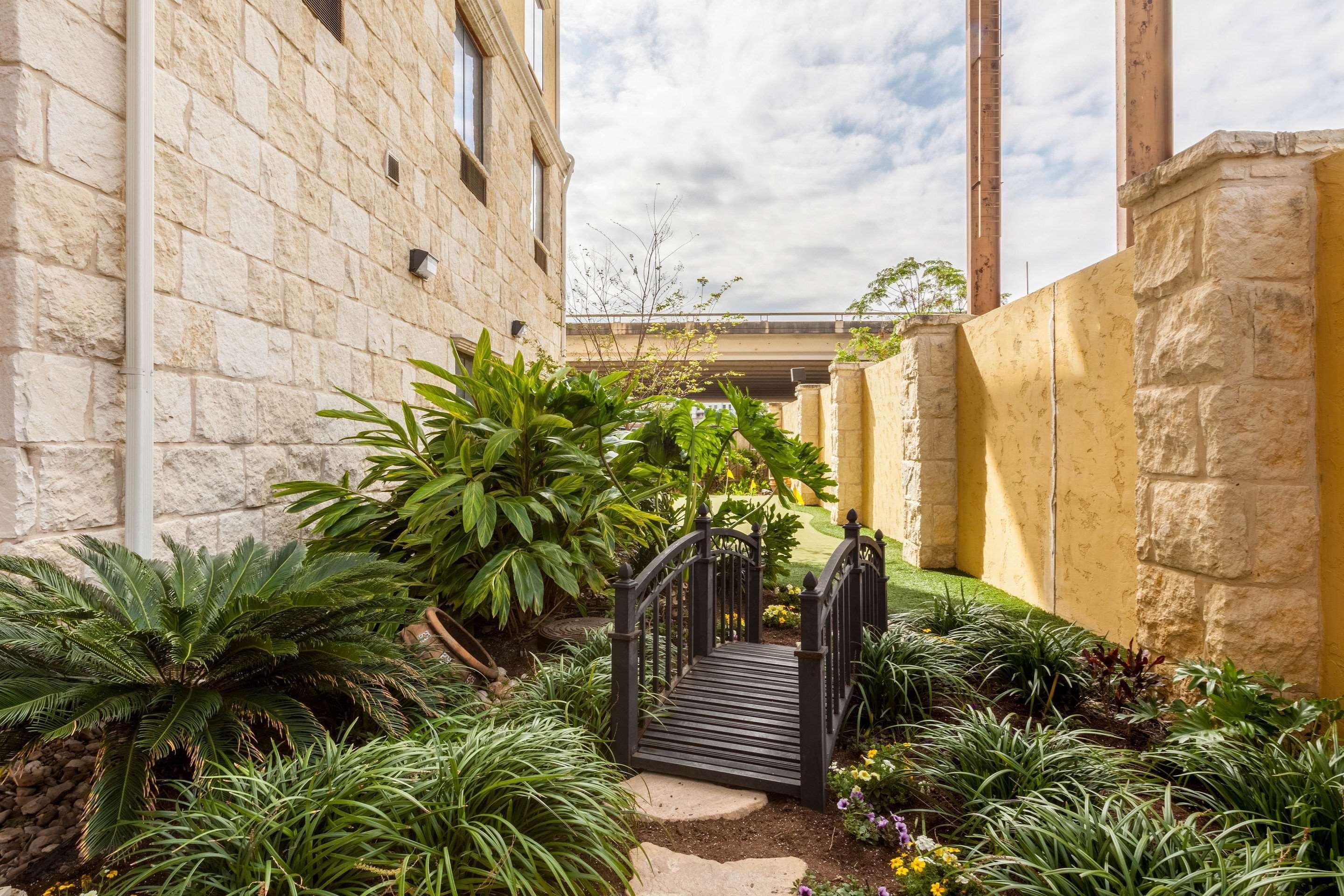 Comfort Suites Alamo-River Walk San Antonio Zewnętrze zdjęcie